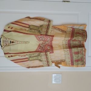 Pakistani khaadi net kurta by Threads and Motifs